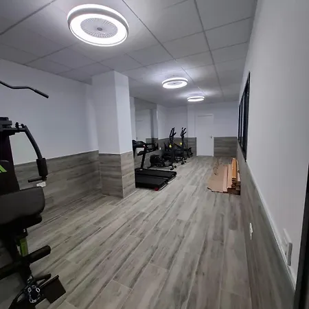 New Luxury - 200m From Center & Apartment *