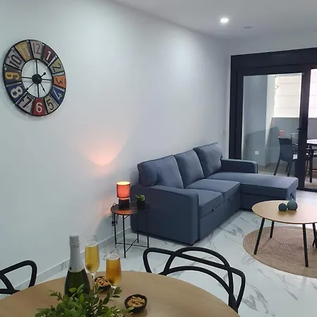 Apartment New Luxury - 200m From Center & Torrevieja